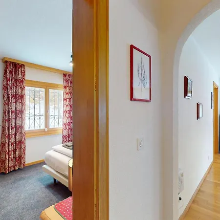 Abitaziun Trais Tschiervs D4 - アパート