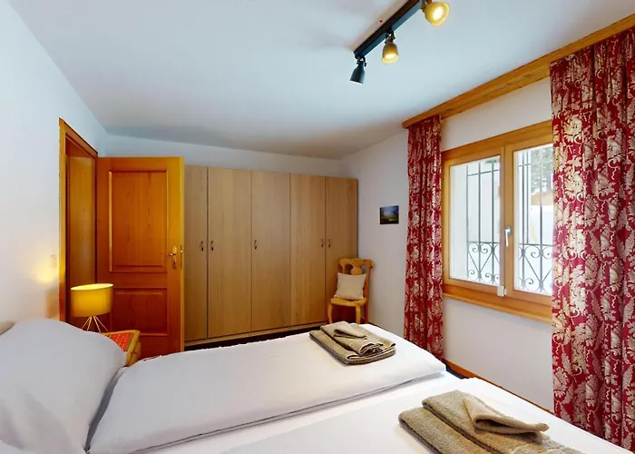 Abitaziun Trais Tschiervs D4 - アパート